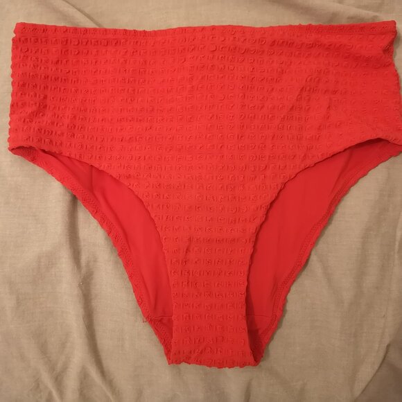 Etam Red Swimsuit - Picture 3 of 4